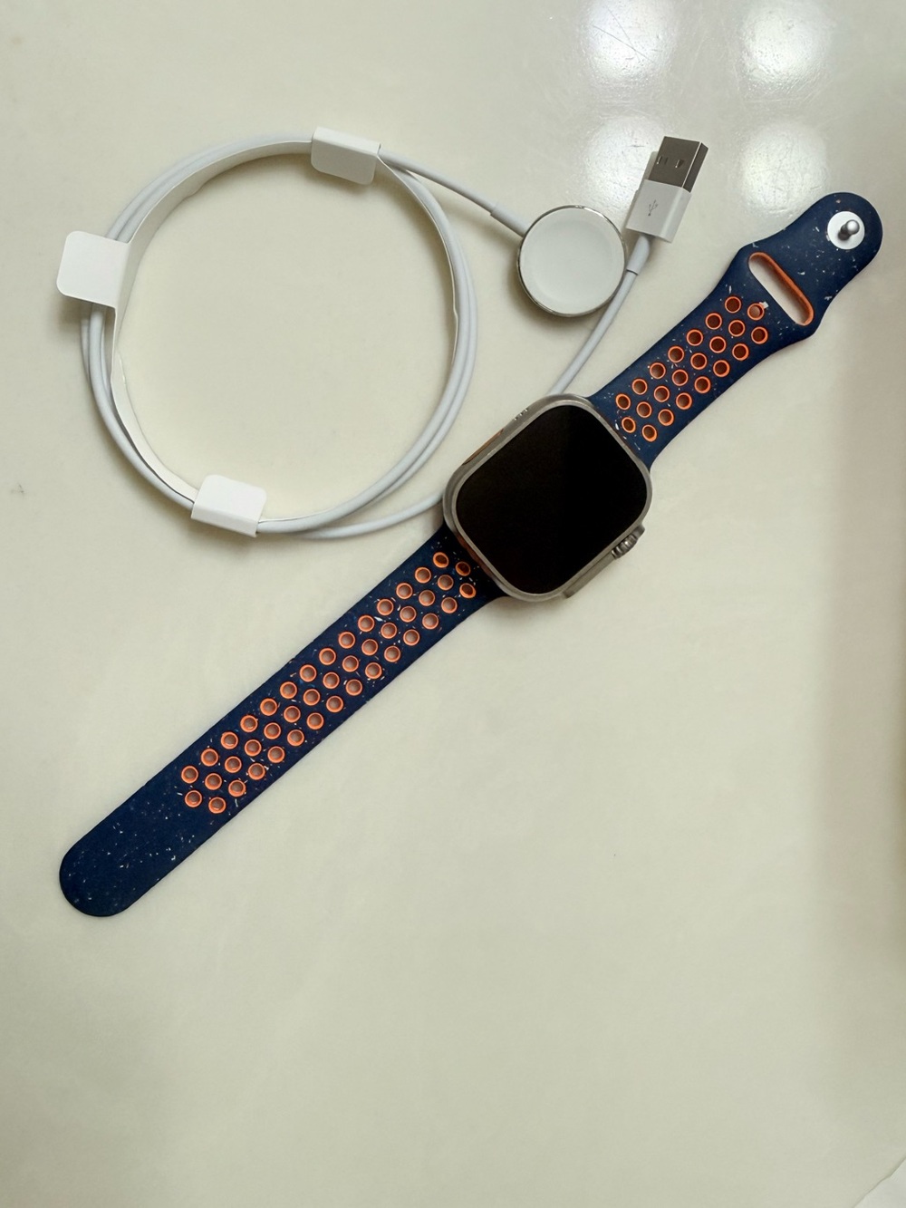 Apple Watch Ultra 1st Gen 49mm Titanium - Good Condition w/ Nike Band